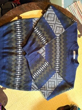 Men's Blue Geometric Crewneck Sweater